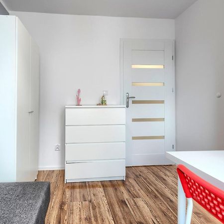 Pokoje Gdansk Zabianka - Bitwy Oliwskiej 15 Apartman Kültér fotó