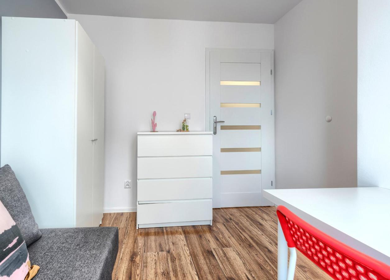 Pokoje Gdansk Zabianka - Bitwy Oliwskiej 15 Apartman Kültér fotó