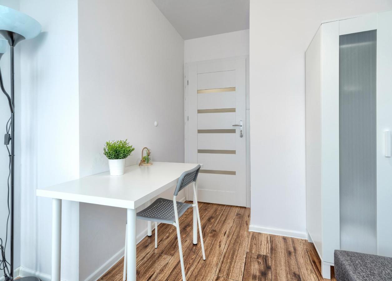 Pokoje Gdansk Zabianka - Bitwy Oliwskiej 15 Apartman Kültér fotó